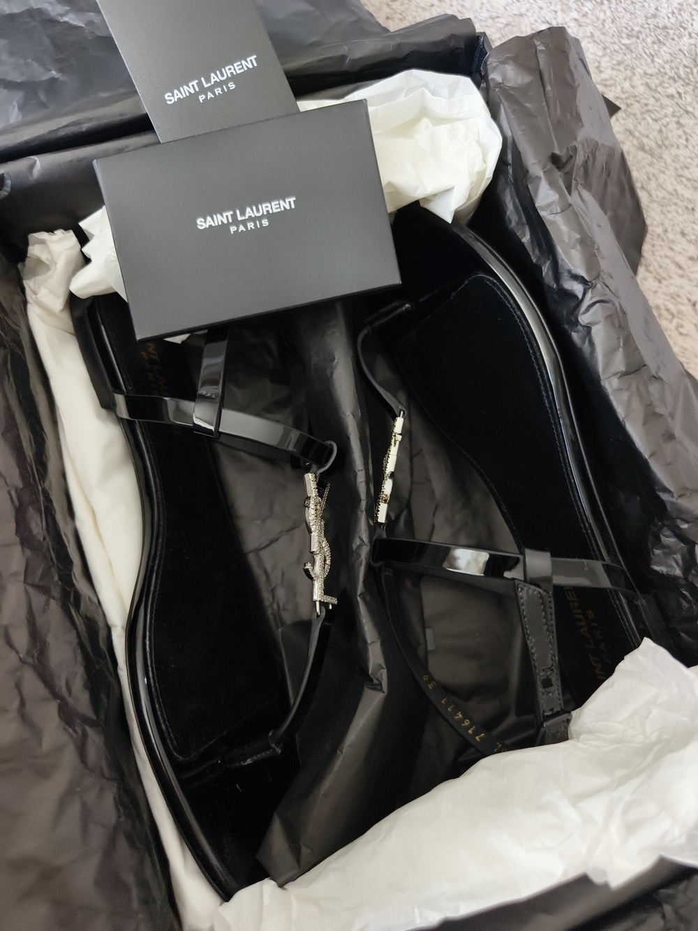 Saint Laurent Black Patent T-Strap Sandals with Crystal YSL Emblem - Picture 5 of 7